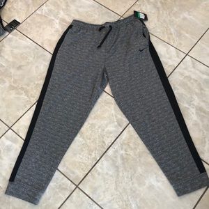 Nike xl dri-fit workout training bottoms